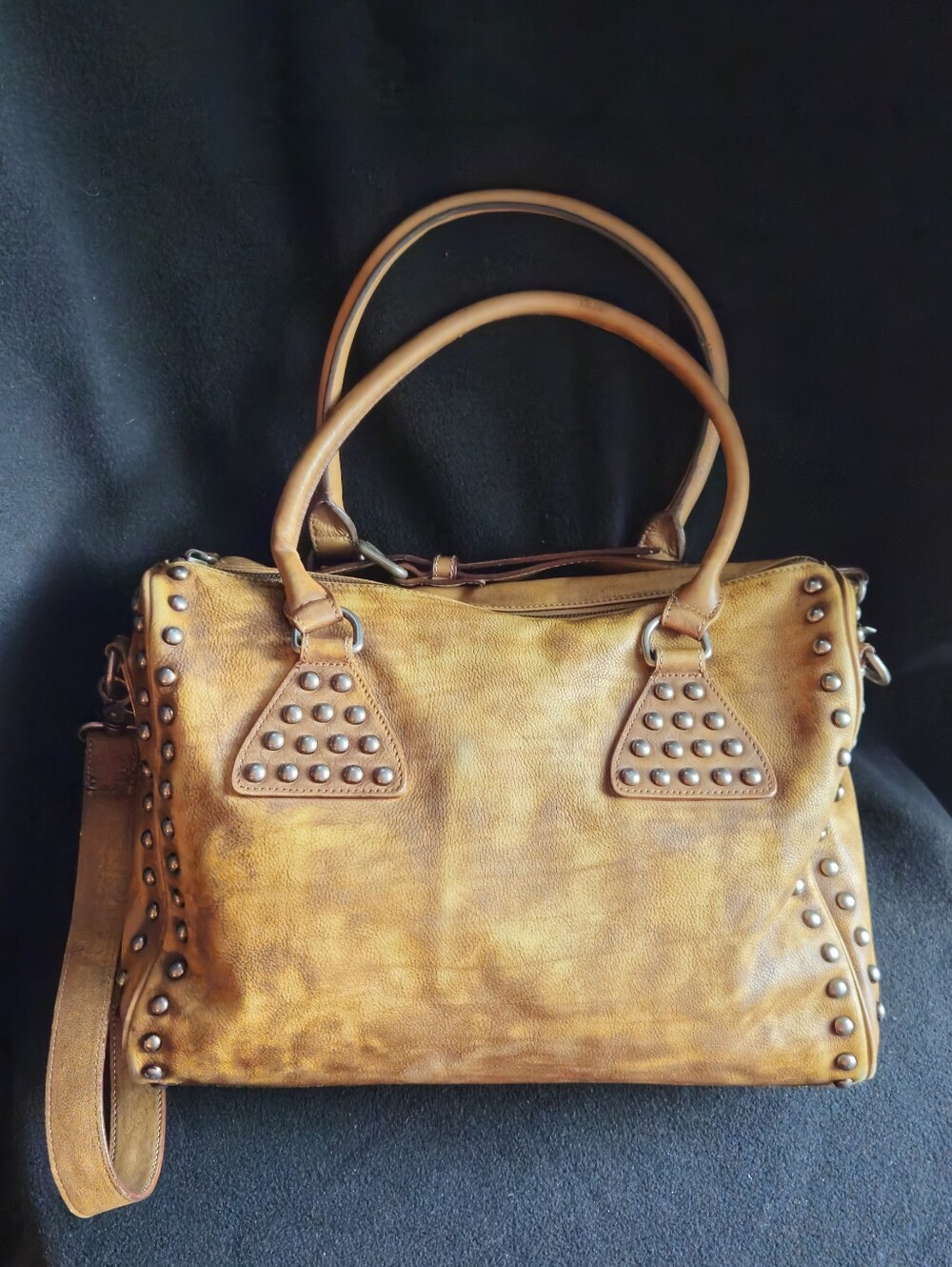 Unbranded Studded Tan Distressed Faux Leather Satchel Handbag w/Crossbody Strap